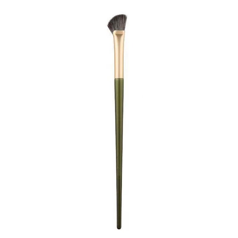 Sickle-shaped nose shadow brush, angled contouring and highlighting brush, makeup blending brush, angled head with half-fan-shaped soft bristles